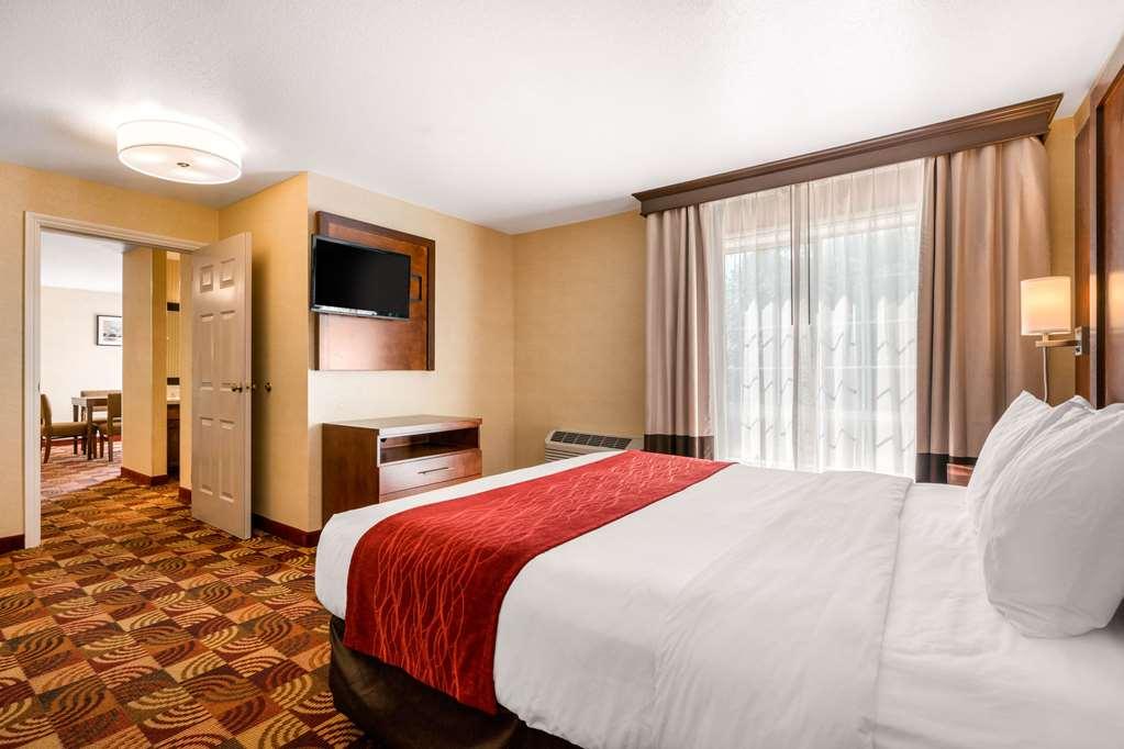 Comfort Suites Red Bluff Near I-5 Room photo